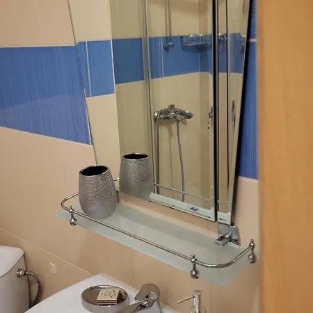 делукс -тюркоазен релакс Appartement Pomorie